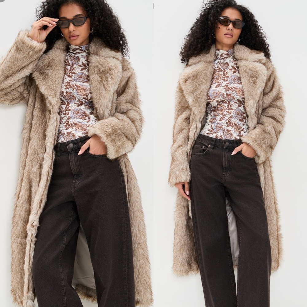 Long Faux Fur Coat - Beige